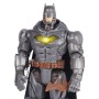 DC Comics BATMAN Personaggio Batman Deluxe Battle Strike con suoni in scala 30 cm (6064833)