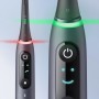 Oral-B iO 4210201363095 spazzolino elettrico Adulto Spazzolino rotante Nero (iO8 Black)