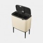 Brabantia Bo Touch Bin 33 L 3 cestello/i Beige (201608)