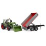 Fendt Vario 211 mit Frontlader und Bordwandanhnger (02182)