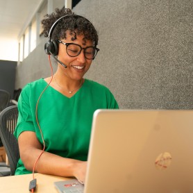 POLY Cuffie Blackwire 8225 con connettore USB-C, certificata per Microsoft Teams (772K5AA)