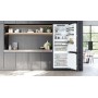 Siemens iQ500 KB96NSDD0 frigorifero con congelatore Da incasso 382 L D Bianco