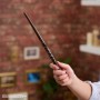 Wizarding World Harry Potter - Authentischer Hermine Granger Zauberstab (mit Hogwarts-Halterung) (6071562)