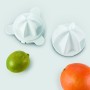 Severin CP 3535 spremiagrumi Spremiagrumi manuale 40 W Acciaio inox, Bianco (CP3535)