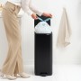 Brabantia 238109 bidone per la spazzatura 30 L Rettangolare Acciaio Nero