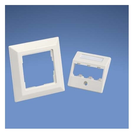 Panduit 3 Port Outlet UW aw Without Moduls (CFPE3AWY)