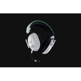 Razer BlackShark V3 Pro Auricolare Con cavo e senza cavo A Padiglione Gaming USB tipo A Bluetooth Bianco (RZ04-05400400-R3M1)