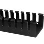 StarTech.com Pannello Gestione Cavi Orizzontale per Armadi Rack 20U - Sistema gestione Passacavi con ganci (CMVER20UF)