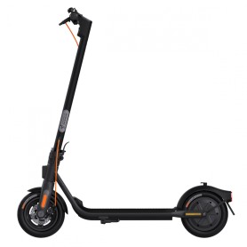 Ninebot by Segway KickScooter F2 Plus D Nero 20 km/h (3802-060)